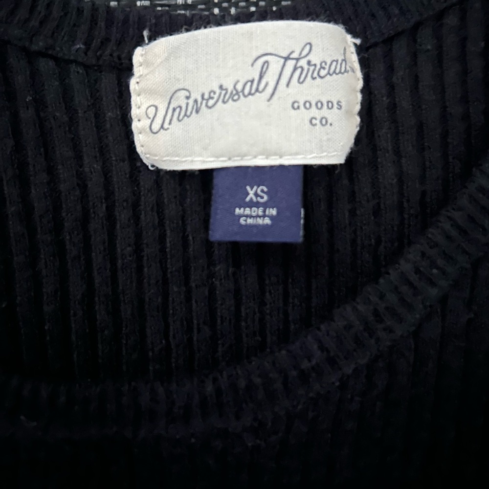 Universal Thread Ribbed Long Sleeve - Picture 2 of 2